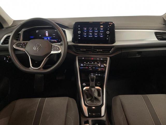 Volkswagen T-Roc image 3