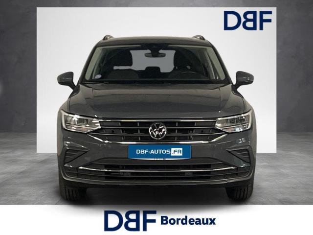 Volkswagen Tiguan image 8