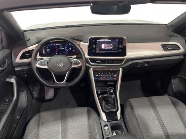 Volkswagen T-Roc image 8
