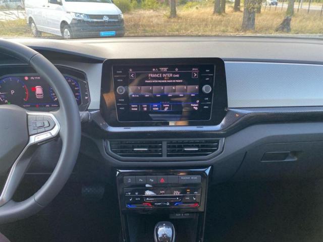Volkswagen T-Cross image 8