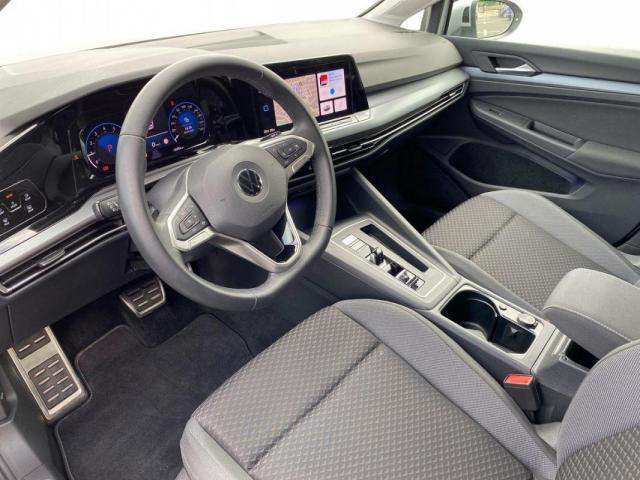 Volkswagen Golf image 6