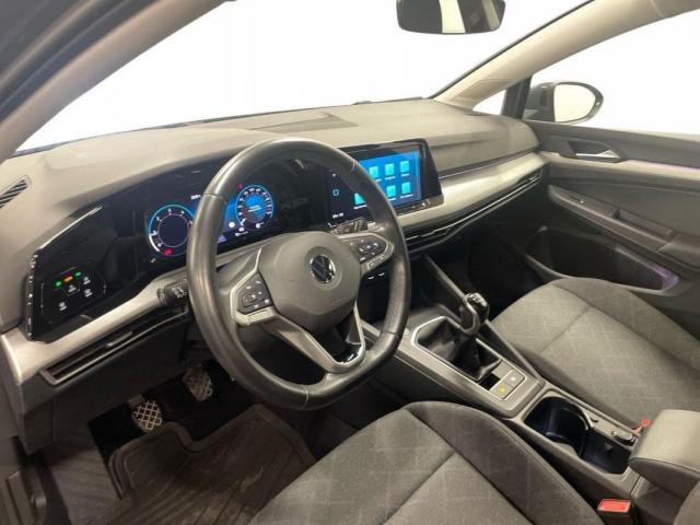 Volkswagen Golf image 7