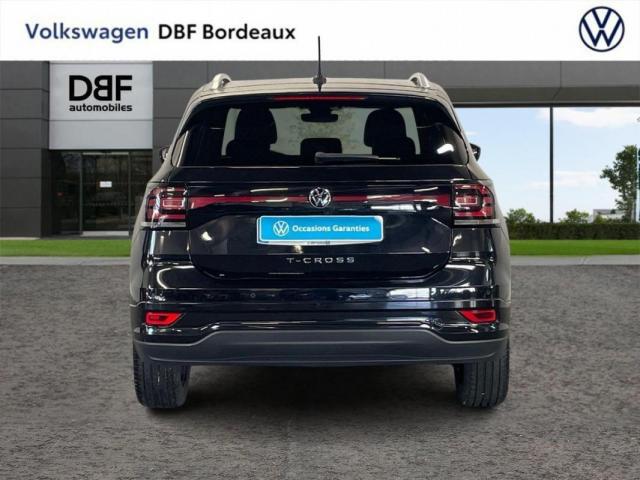 Volkswagen T-Cross image 2