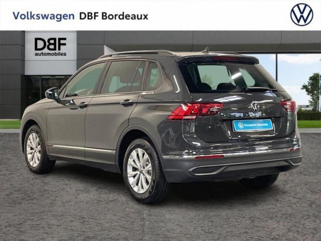 Volkswagen Tiguan image 9