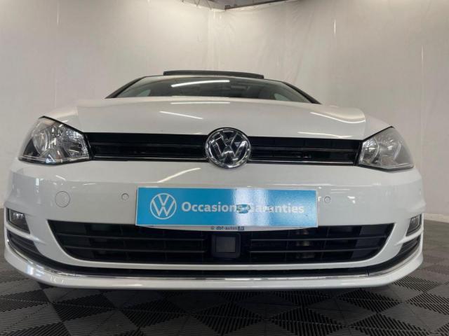 Volkswagen Golf image 8
