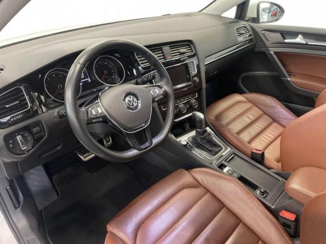 Volkswagen Golf image 4
