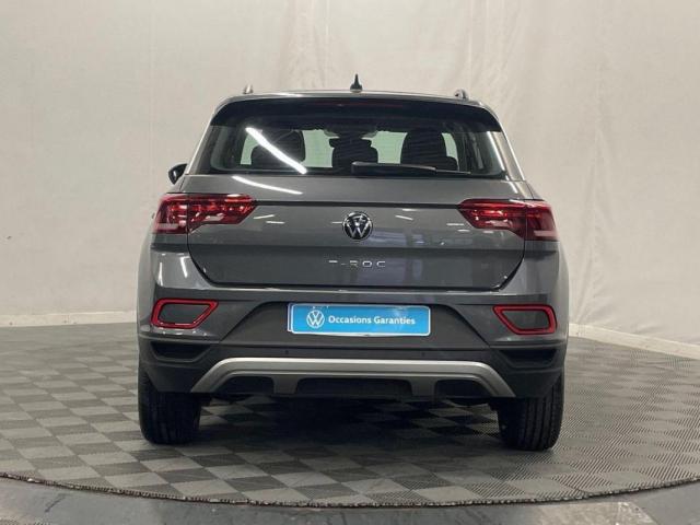 Volkswagen T-Roc image 9