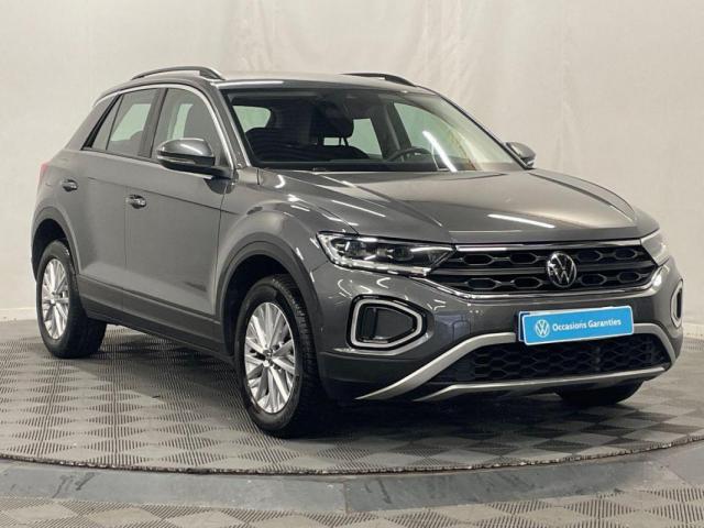 Volkswagen T-Roc image 4