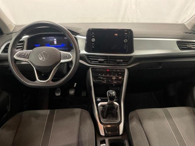 Volkswagen T-Roc image 8