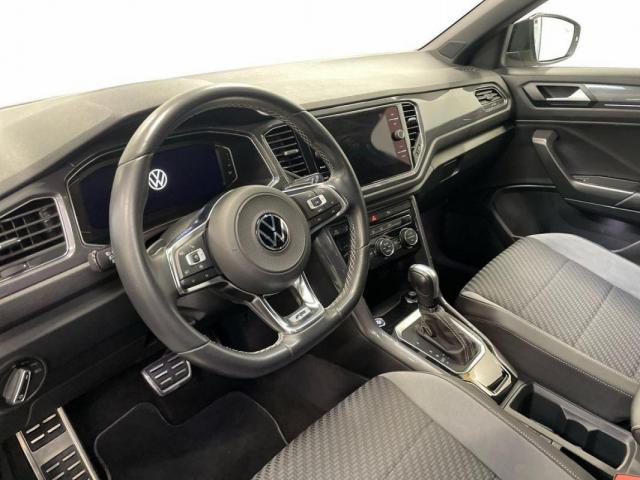 Volkswagen T-Roc image 2