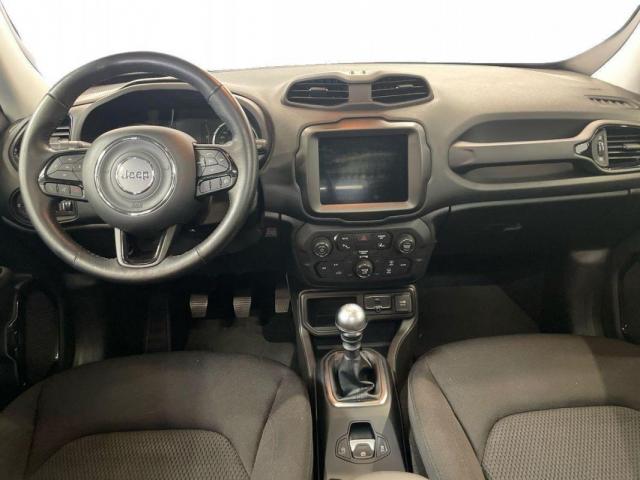 Jeep Renegade image 3