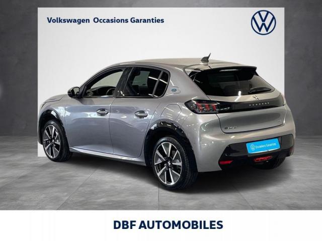 Peugeot 208 image 9