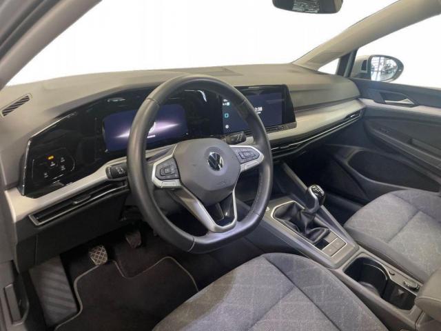 Volkswagen Golf Sw image 2