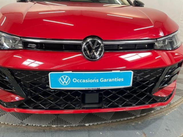 Volkswagen Passat image 5