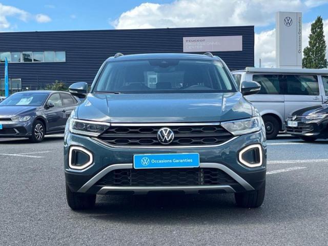 Volkswagen T-Roc image 8
