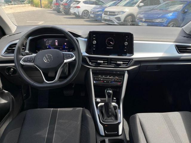 Volkswagen T-Roc image 9