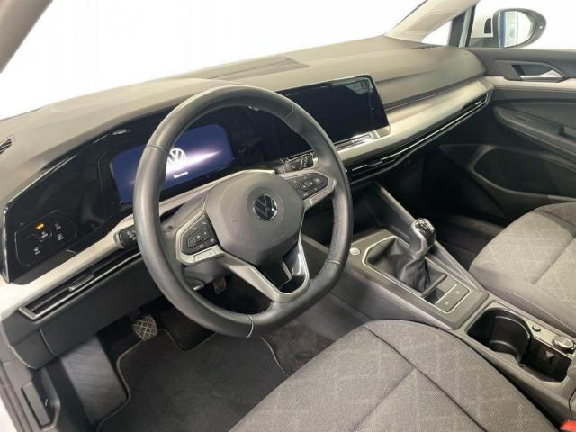 Volkswagen Golf image 8