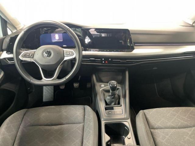 Volkswagen Golf image 6