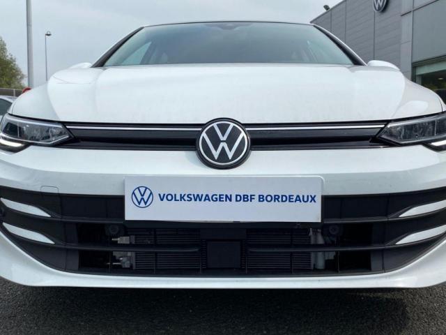 Volkswagen Golf image 8