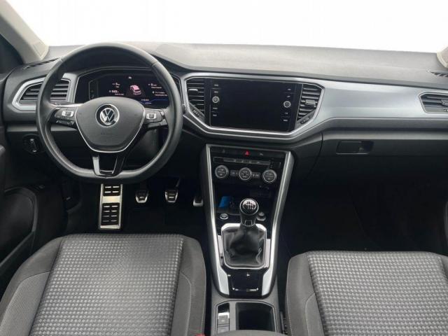Volkswagen T-Roc image 1