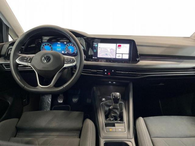 Volkswagen Golf image 1