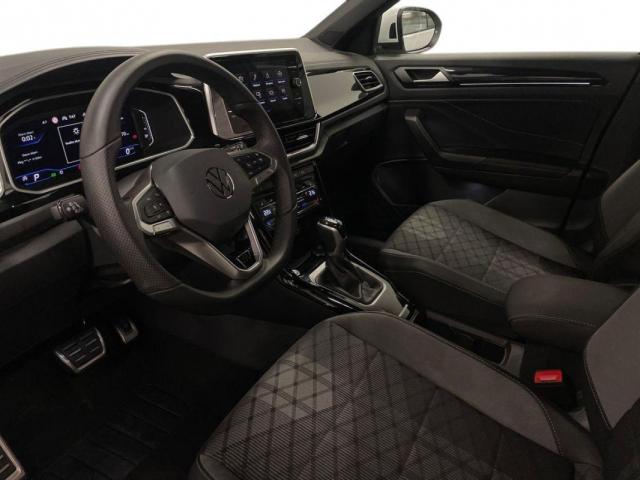 Volkswagen T-Roc image 2