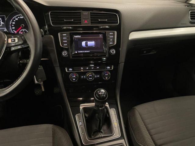 Volkswagen Golf image 3