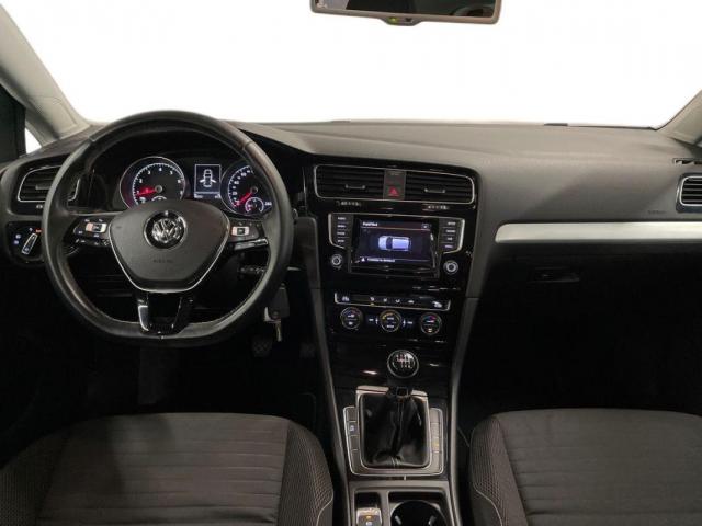 Volkswagen Golf image 1