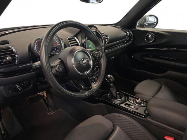 Mini Clubman image 5