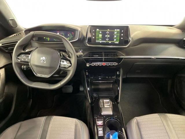 Peugeot 2008 image 5