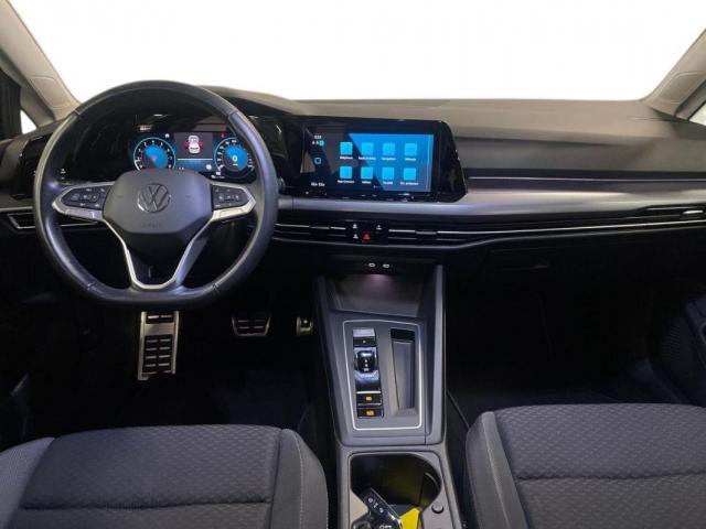 Volkswagen Golf image 6