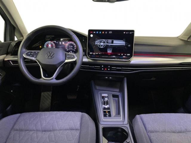 Volkswagen Golf image 2