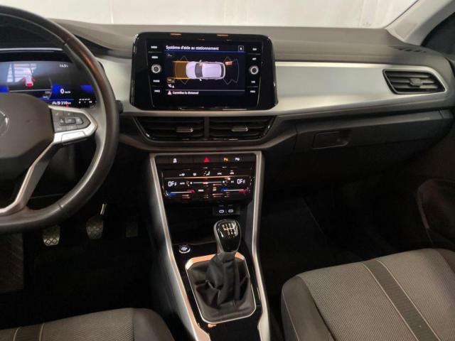 Volkswagen T-Roc image 4