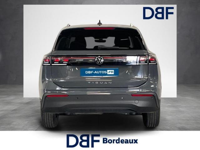 Volkswagen Tiguan image 8