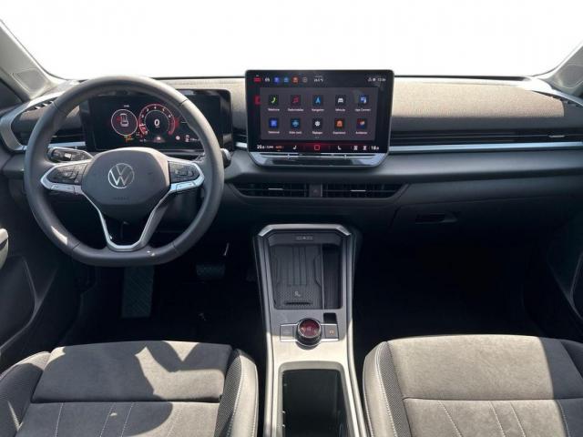 Volkswagen T-Roc image 1