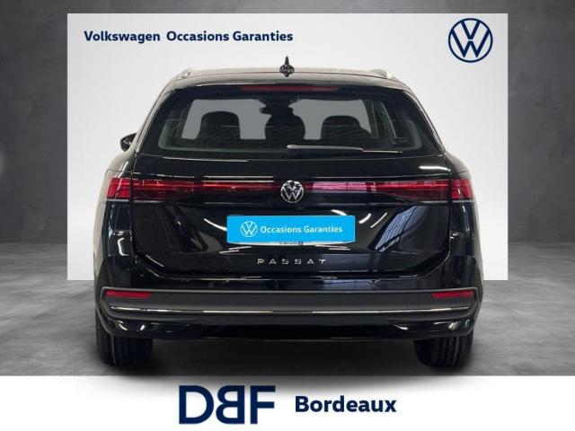 Volkswagen Passat image 7