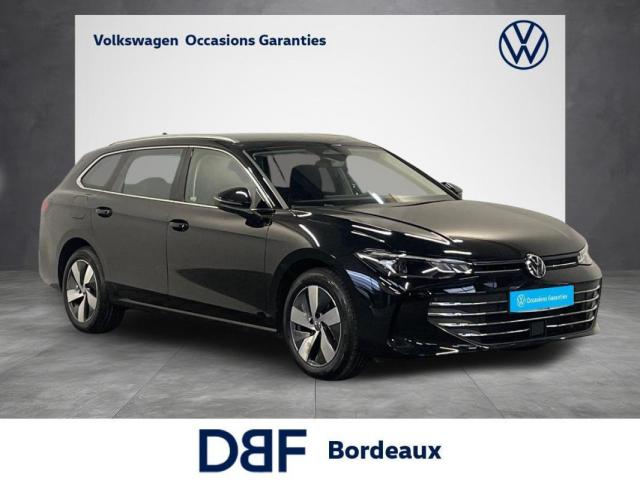 Volkswagen Passat image 2