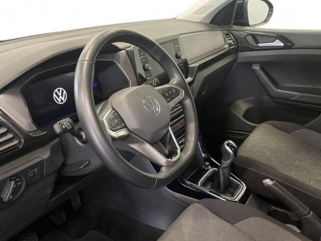 Volkswagen T-Cross image 1