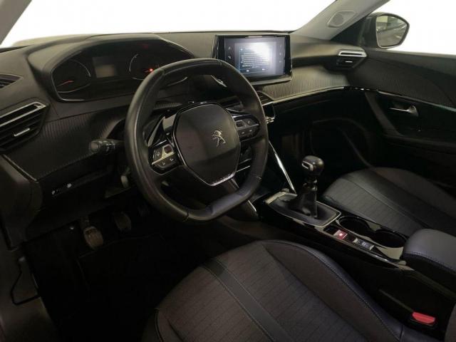 Peugeot 2008 image 4