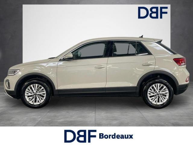 Volkswagen T-Roc image 2