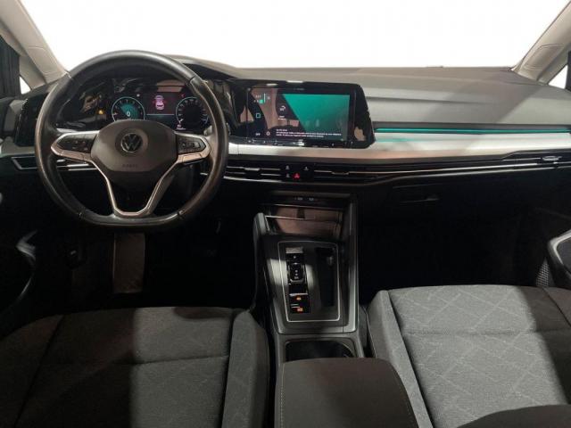 Volkswagen Golf image 1