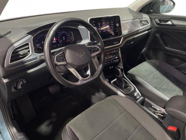 Volkswagen T-Roc image 6