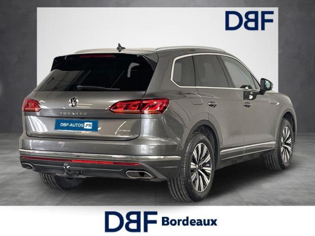 Volkswagen Touareg image 1