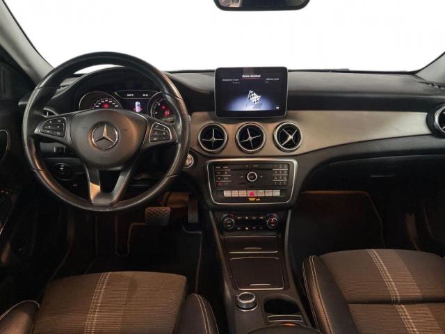 Mercedes Benz Gla image 4
