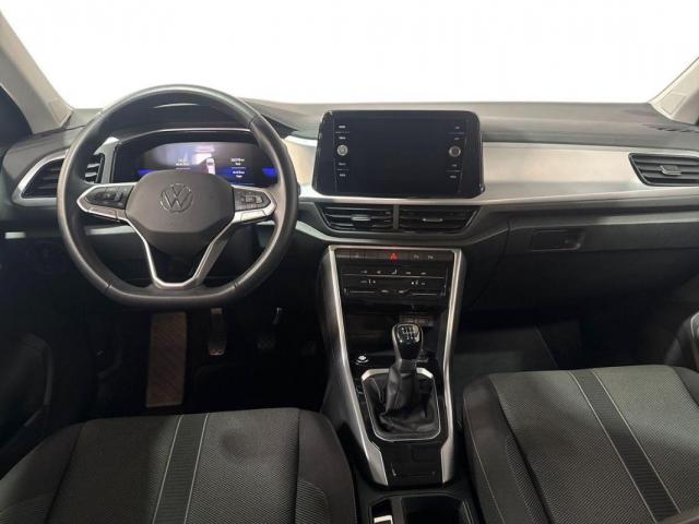 Volkswagen T-Roc image 5