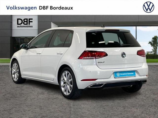Volkswagen Golf image 9