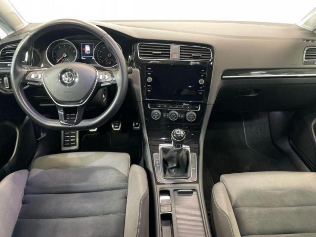 Volkswagen Golf image 1