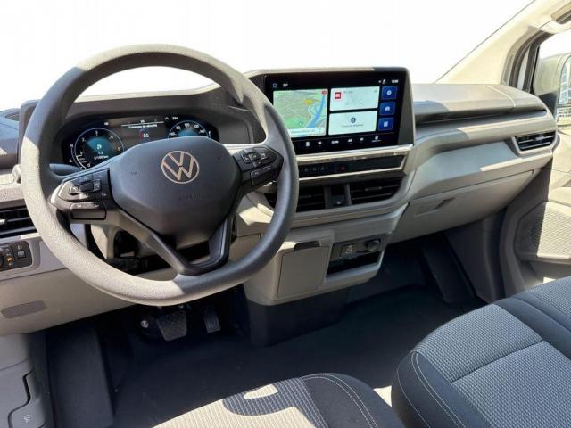 Volkswagen Transporter image 9