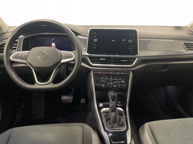 Volkswagen T-Roc image 2