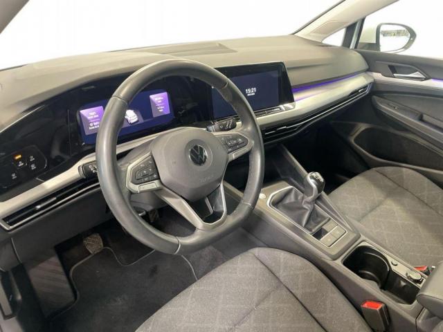 Volkswagen Golf image 6